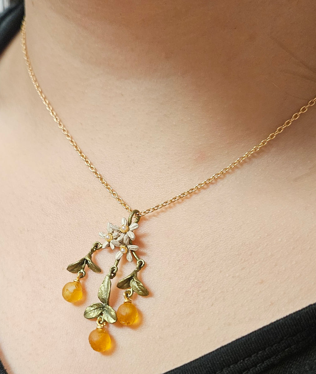 Orange Blossom Necklace main image 1