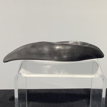 Load image into Gallery viewer, Graphite Pea Pod Small
