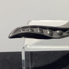 Load image into Gallery viewer, Graphite Pea Pod Small
