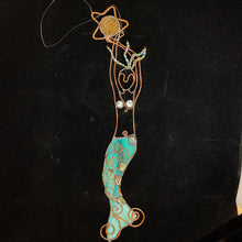Load image into Gallery viewer, Wall Hanging Spanish Star
