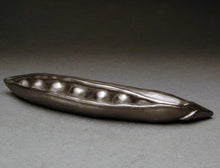 Load image into Gallery viewer, Graphite Pea Pod Small

