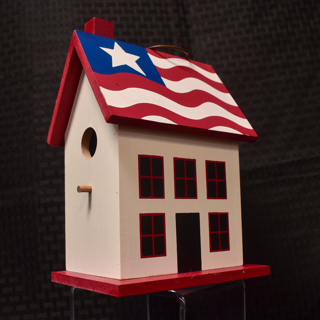 Birdhouse Americana